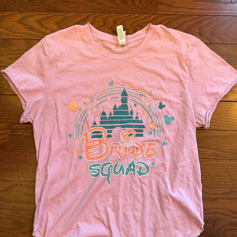 Disney Women’s Bride Squad Canvas t-shirt size medium